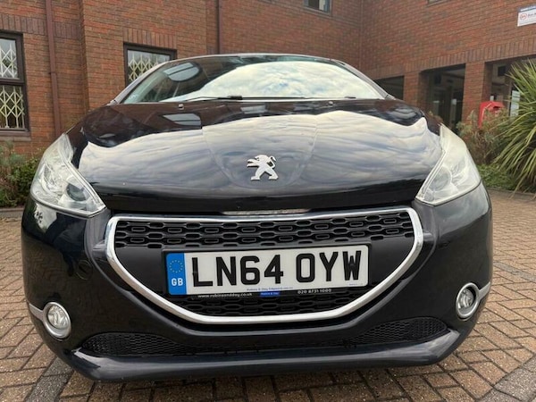Used Peugeot 208 2014 for sale - 75657476: Photo 37
