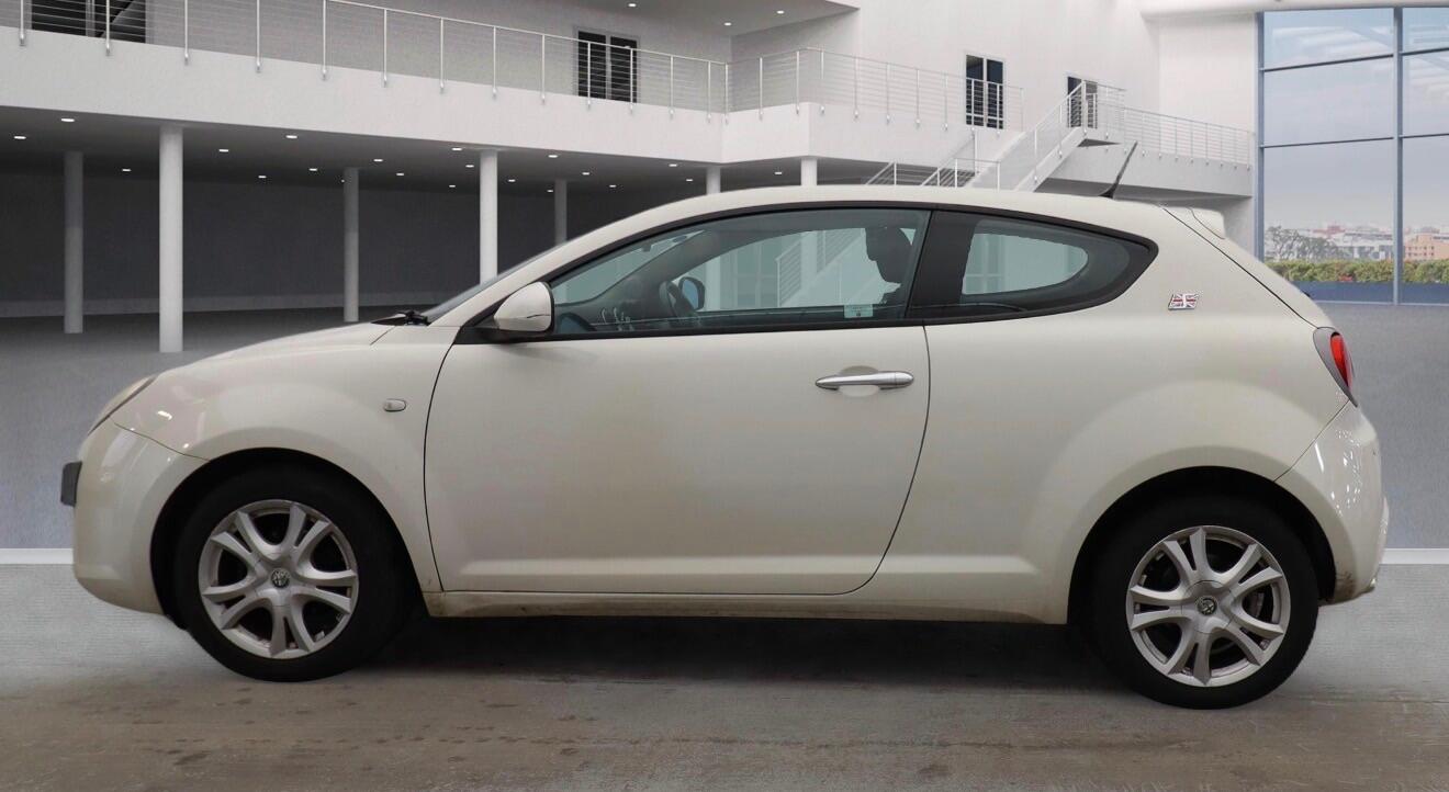 Used Alfa Romeo MiTo 2011 for sale - 77214924: Photo 3