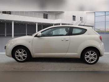 Used Alfa Romeo MiTo 2011 for sale - 77214924: Photo