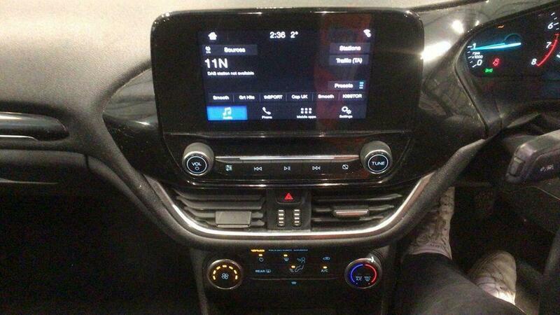 Used Ford Fiesta 2017 for sale - 77510016: Photo 8