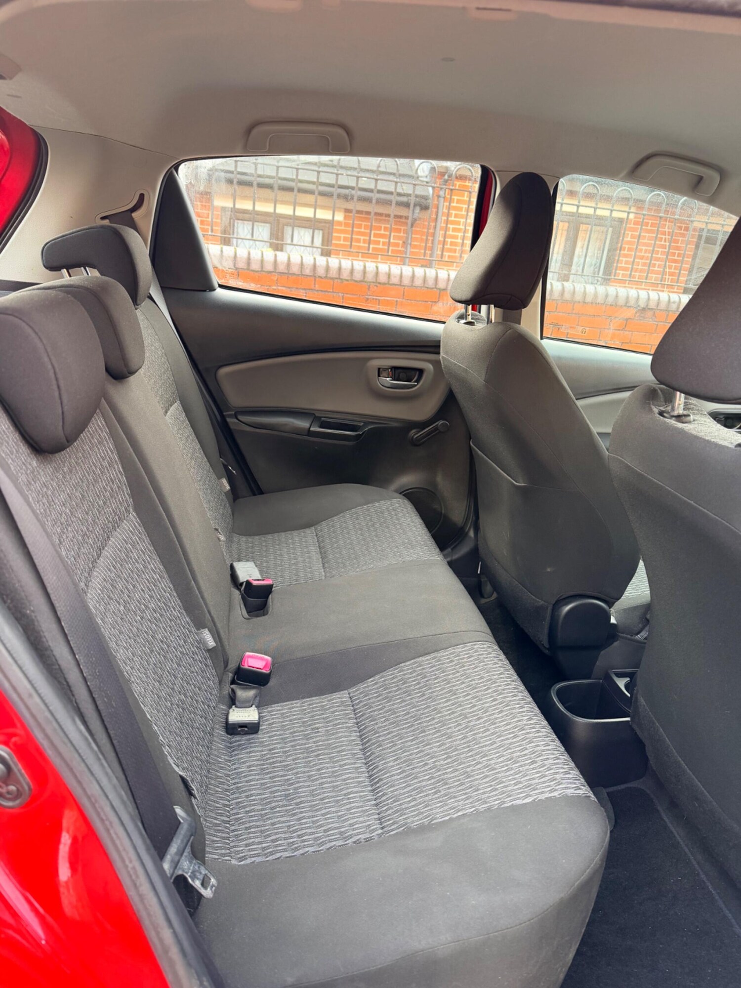 Used Toyota Yaris 2013 for sale - 77982230: Photo 17