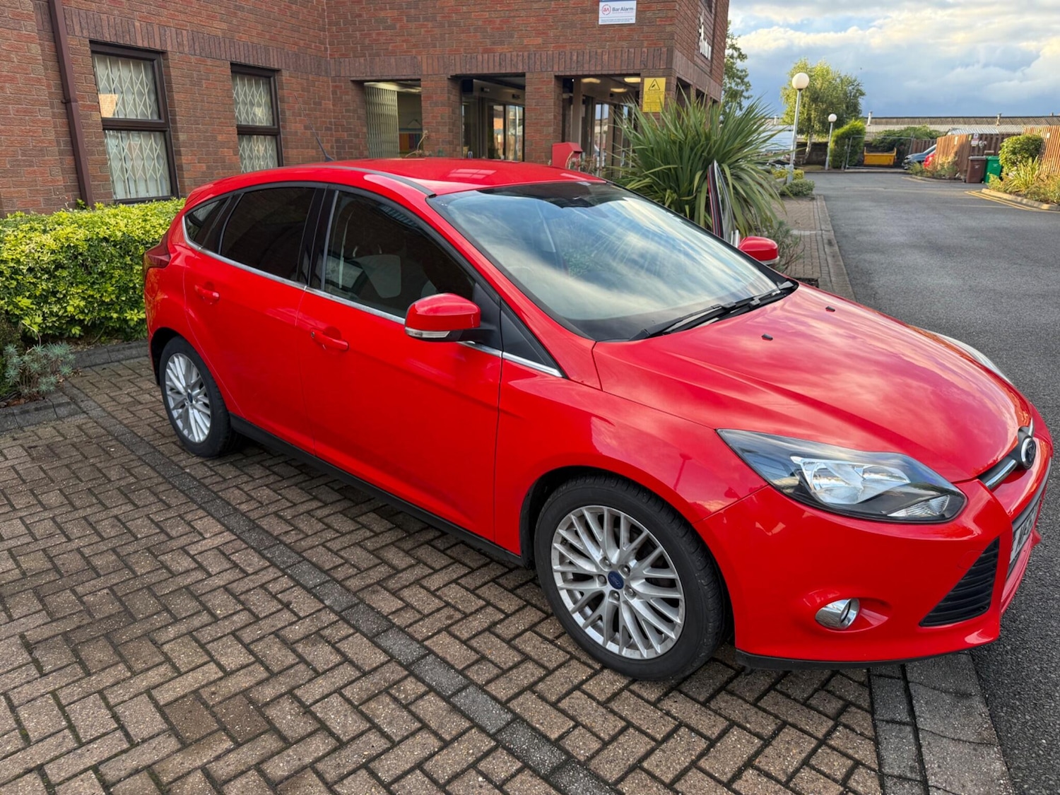 Used Ford Focus 2013 for sale - 76700903: Photo 10