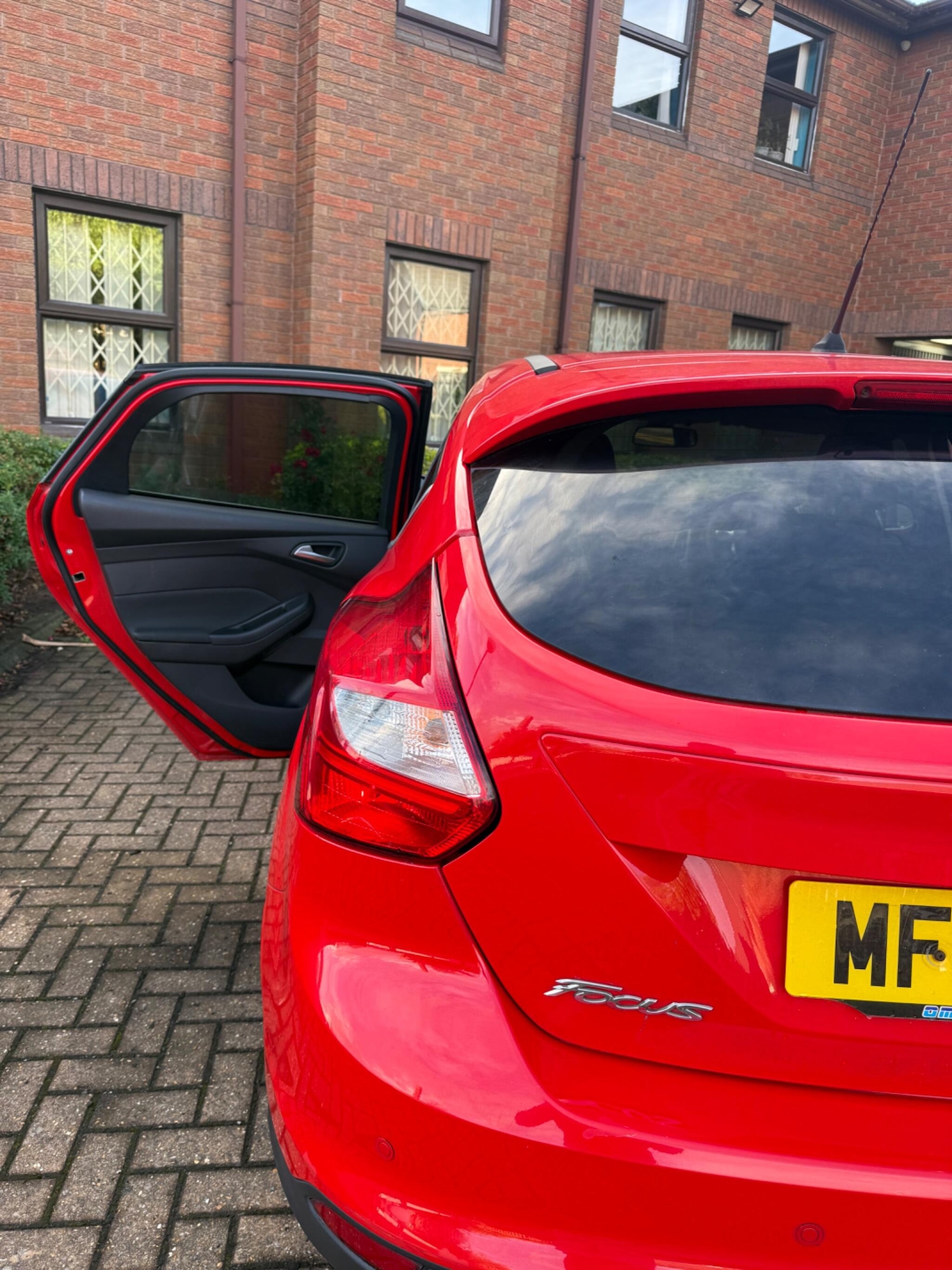 Used Ford Focus 2013 for sale - 76700903: Photo 14