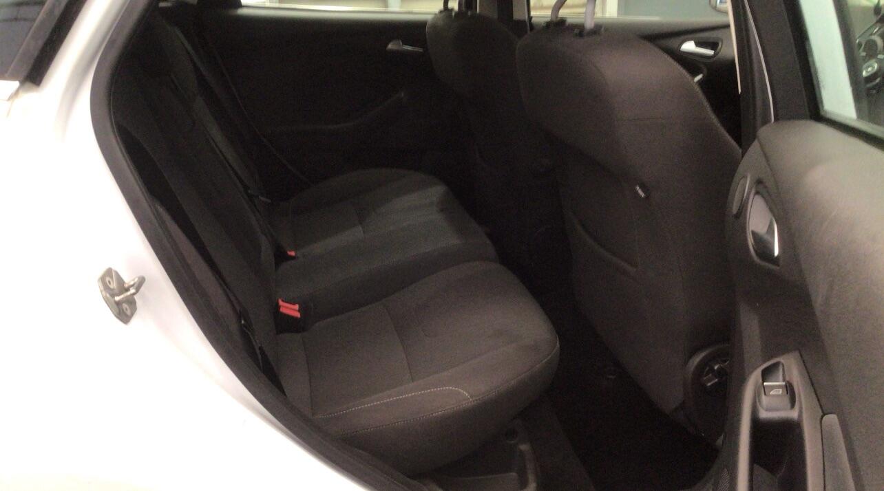 Used Ford Focus 2011 for sale - 77882250: Photo 8