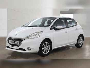 Used Peugeot 208 2015 for sale - 78388157: Photo