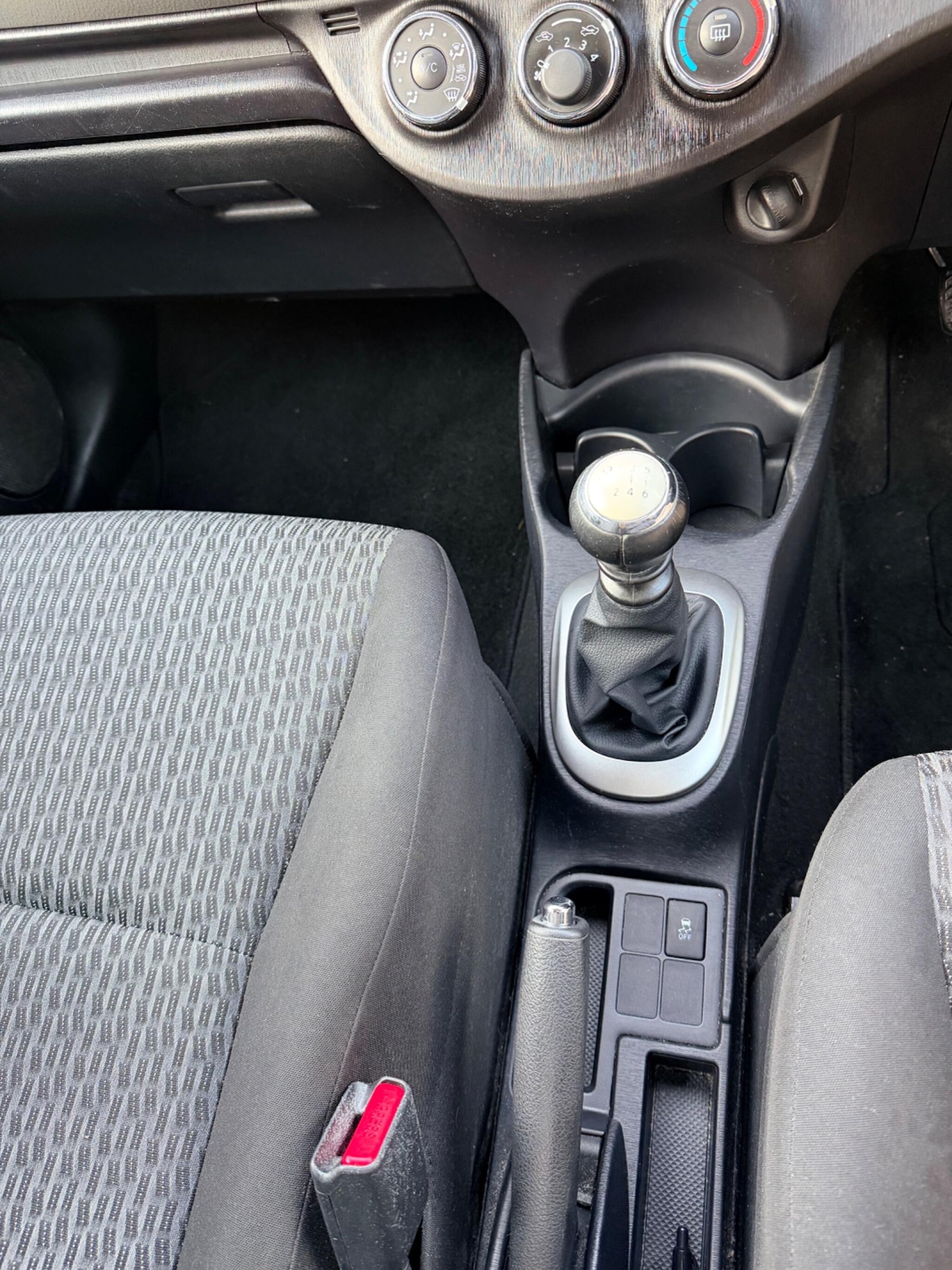 Used Toyota Yaris for sale - 77705142: Photo 13