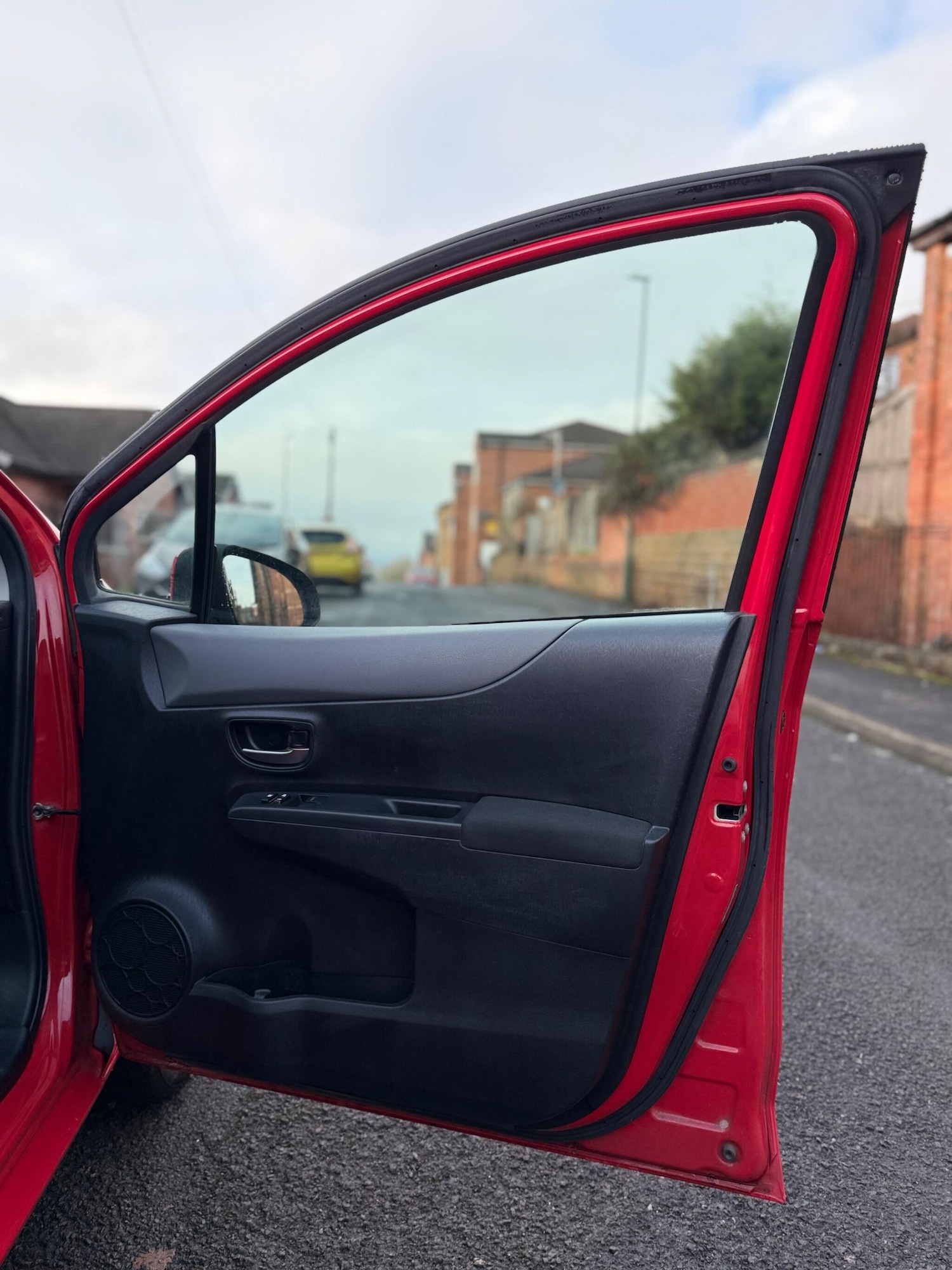 Used Toyota Yaris for sale - 77705142: Photo 21