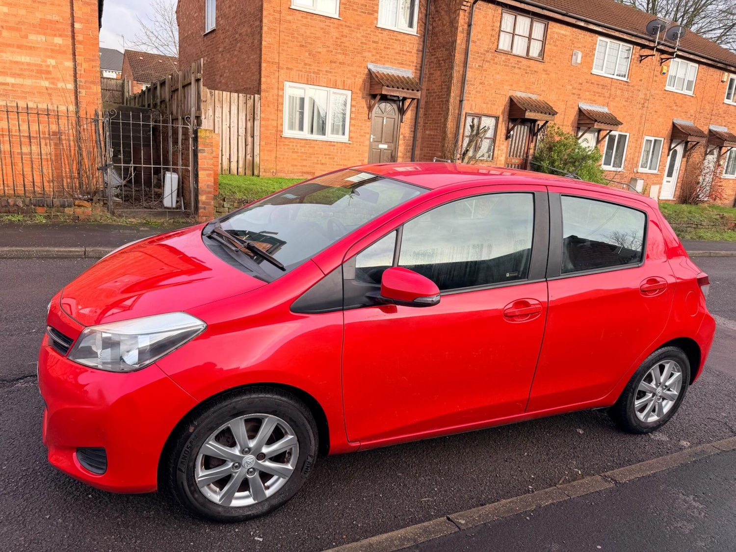 Used Toyota Yaris for sale - 77705142: Photo 37