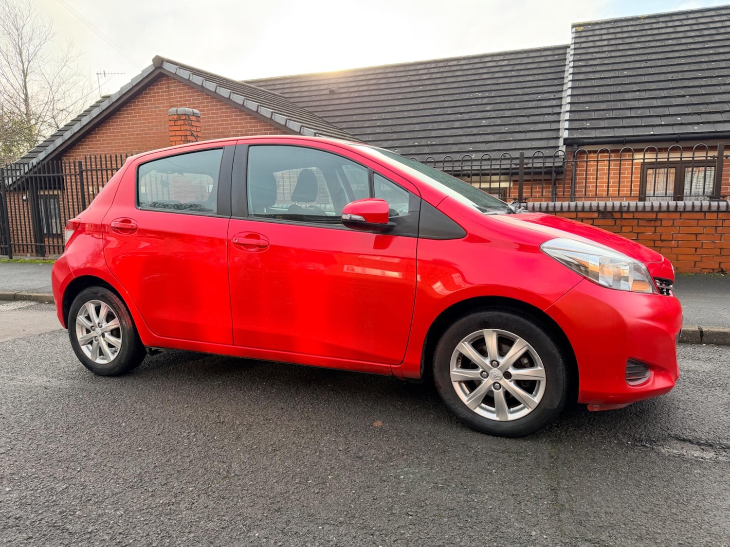 Used Toyota Yaris for sale - 77705142: Photo 6