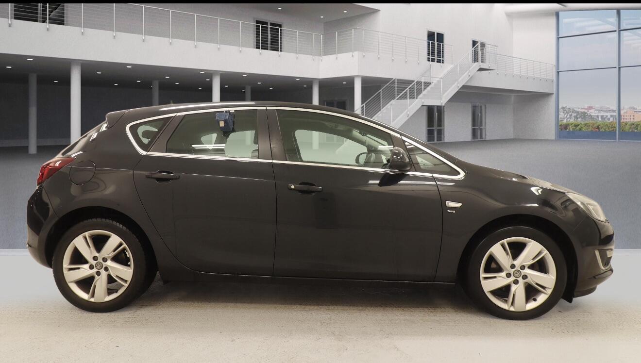 Used Vauxhall Astra 2014 for sale - 77564636: Photo 5