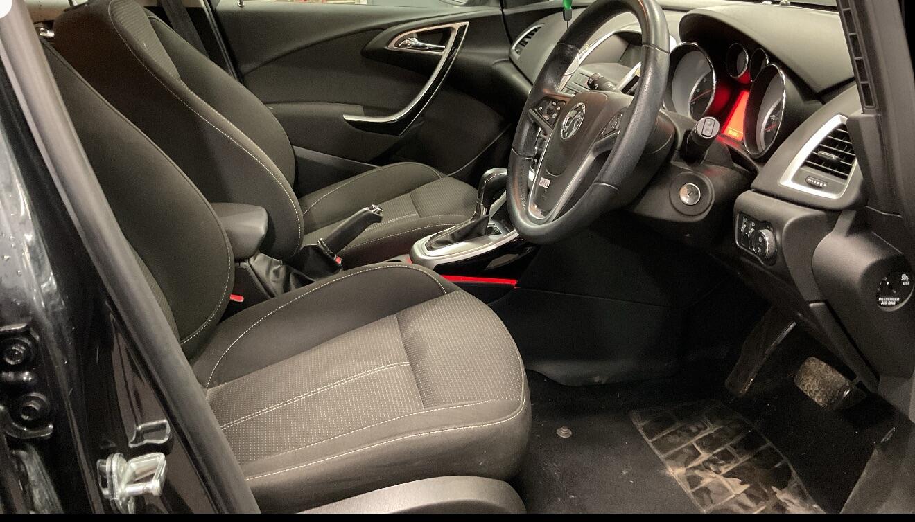 Used Vauxhall Astra 2014 for sale - 77564636: Photo 9