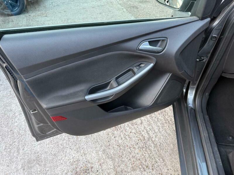 Used Ford Focus 2015 for sale - 78220218: Photo 22