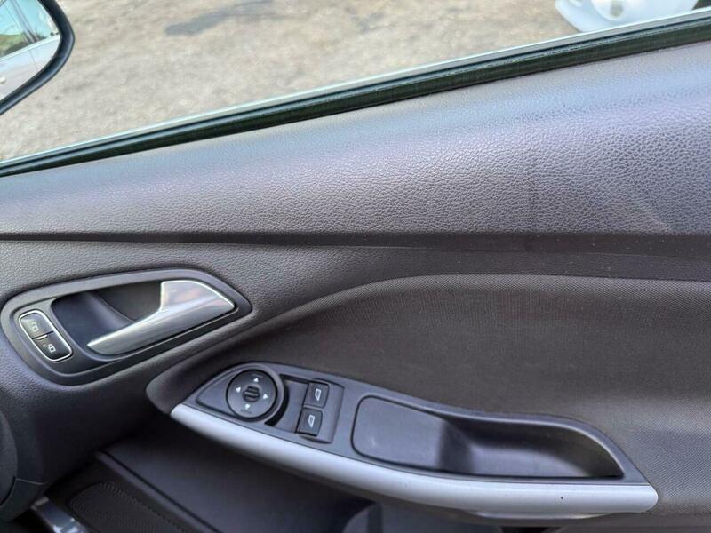 Used Ford Focus 2015 for sale - 78220218: Photo 25