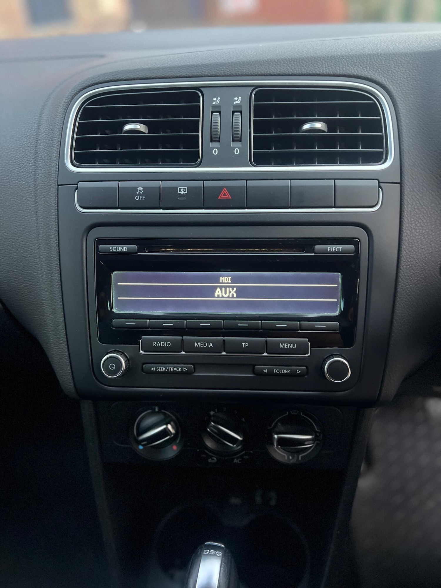 Vehicle 33