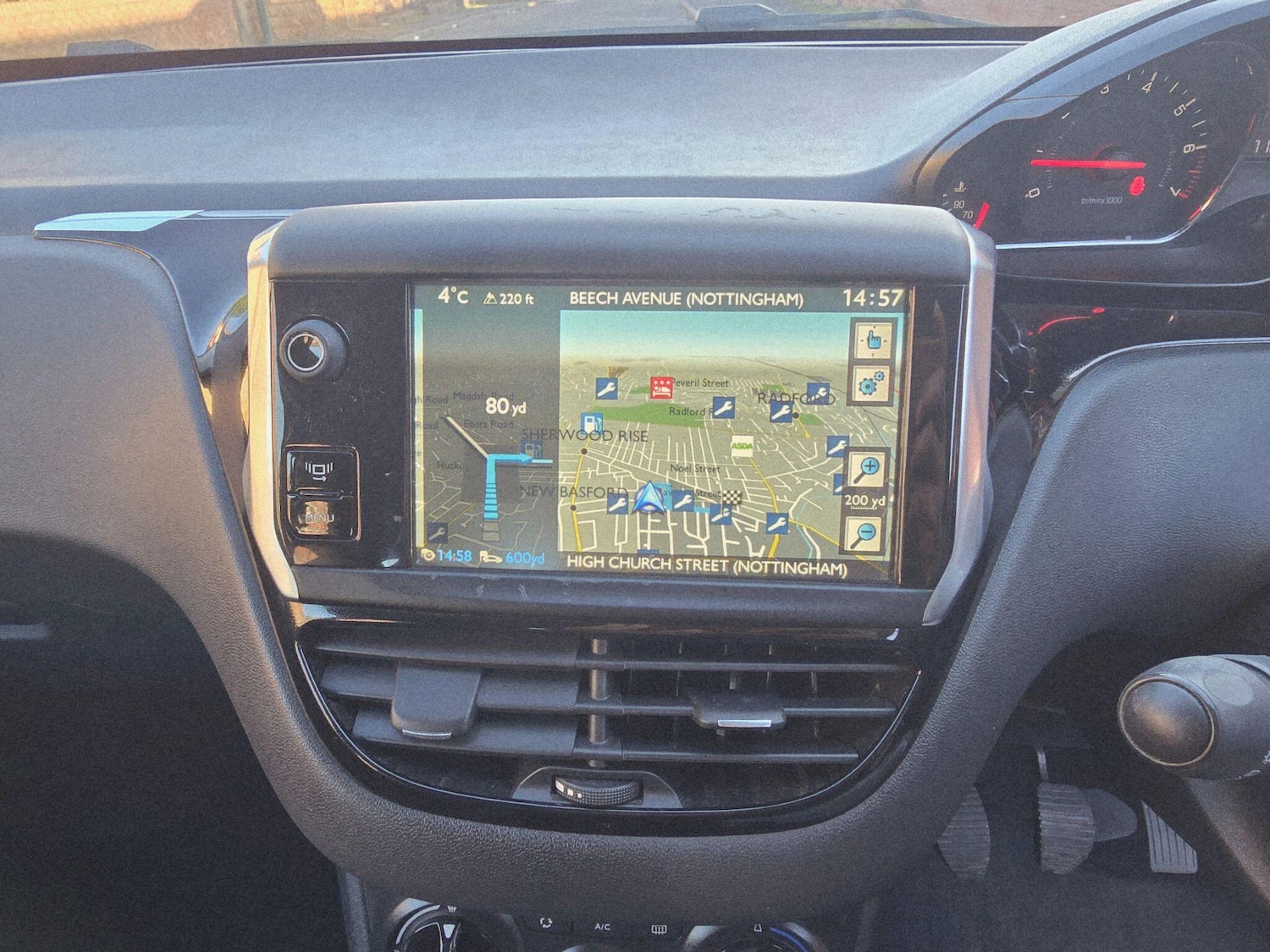 Used Peugeot 208 2014 for sale - 77066660: Photo 20