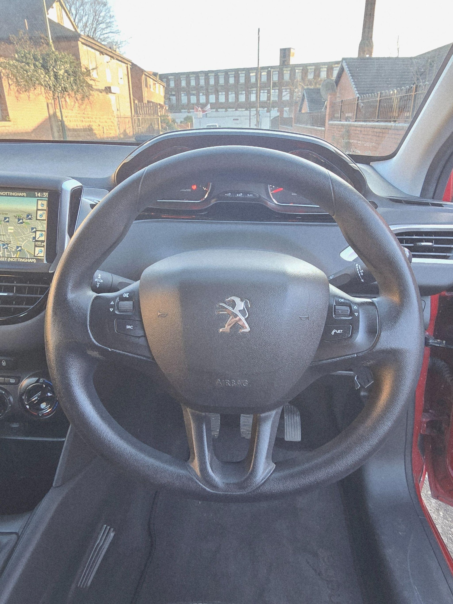 Used Peugeot 208 2014 for sale - 77066660: Photo 25