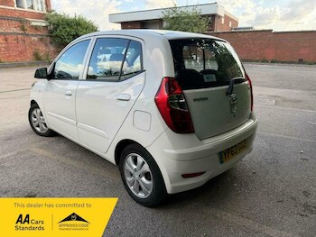 Used Hyundai i10 2013 for sale - 78969497: Photo