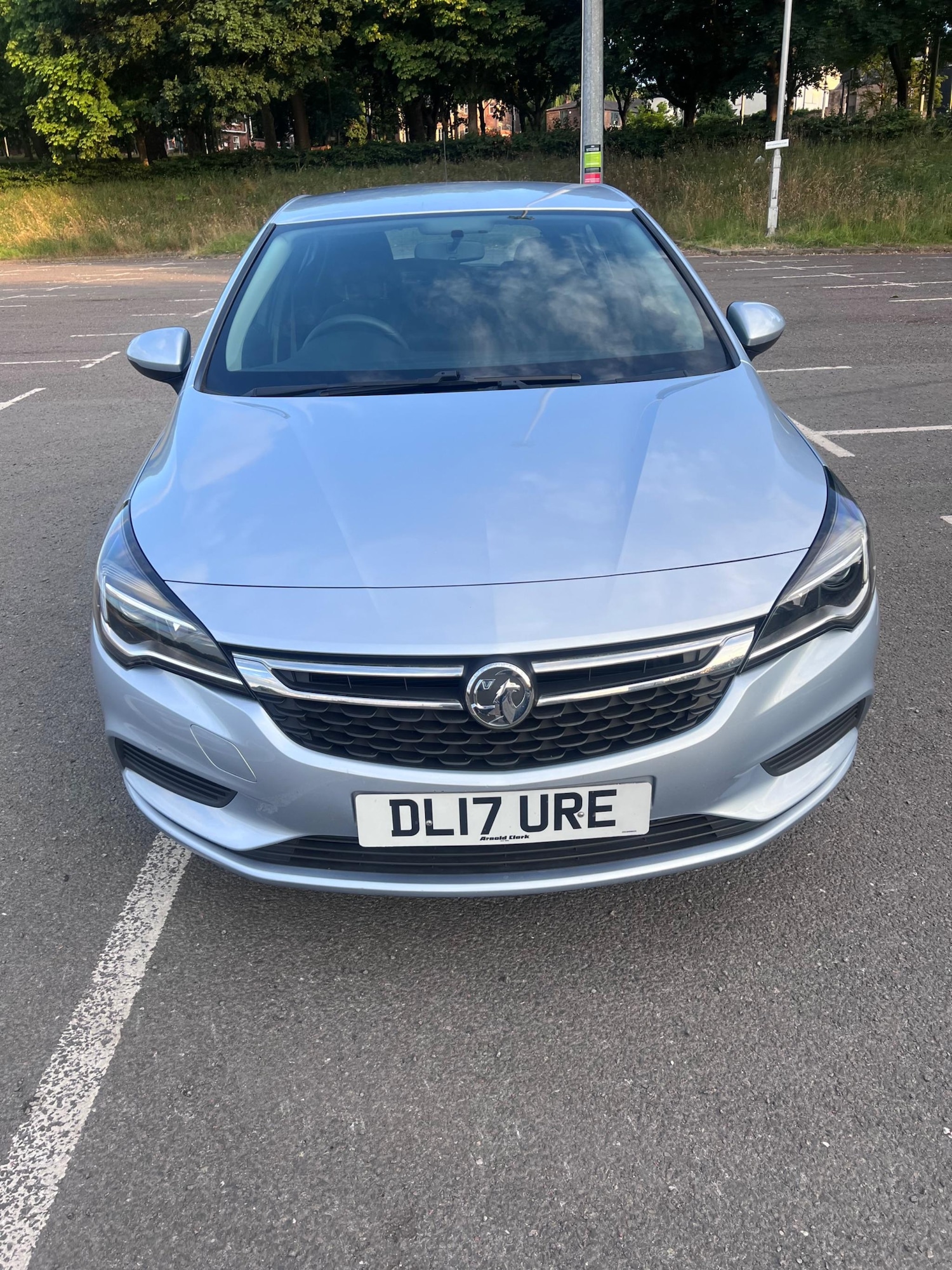 Used Vauxhall Astra 2017 for sale - 76703627: Photo 2