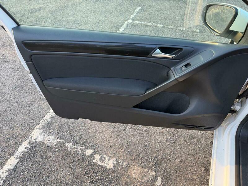 Used Volkswagen Golf 2010 for sale - 77645820: Photo 23