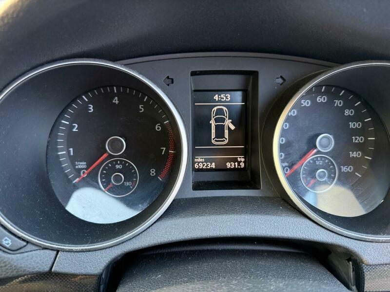 Used Volkswagen Golf 2010 for sale - 77645820: Photo 32