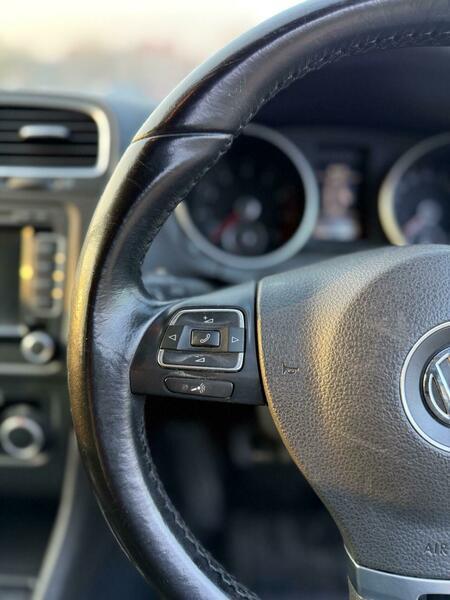 Used Volkswagen Golf 2010 for sale - 77645820: Photo 37