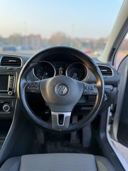 Used Volkswagen Golf 2010 for sale - 77645820: Photo 38