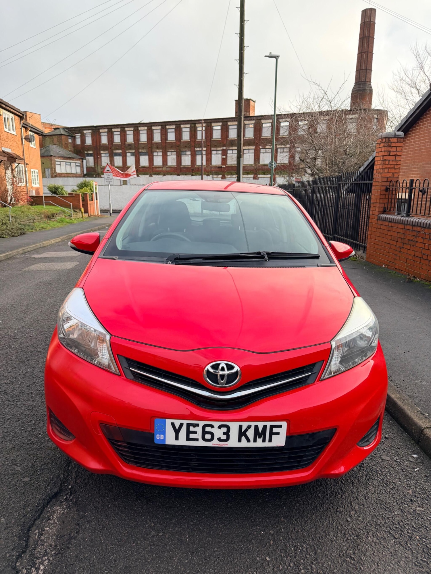 Used Toyota Yaris 2013 for sale - 77101806: Photo 2
