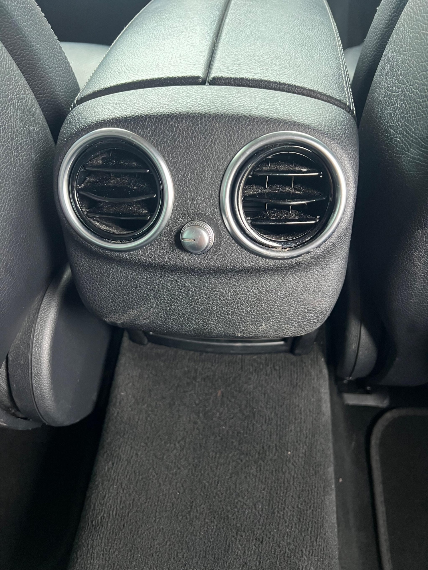 Used Mercedes-Benz C Class 2015 for sale - 77358568: Photo 20