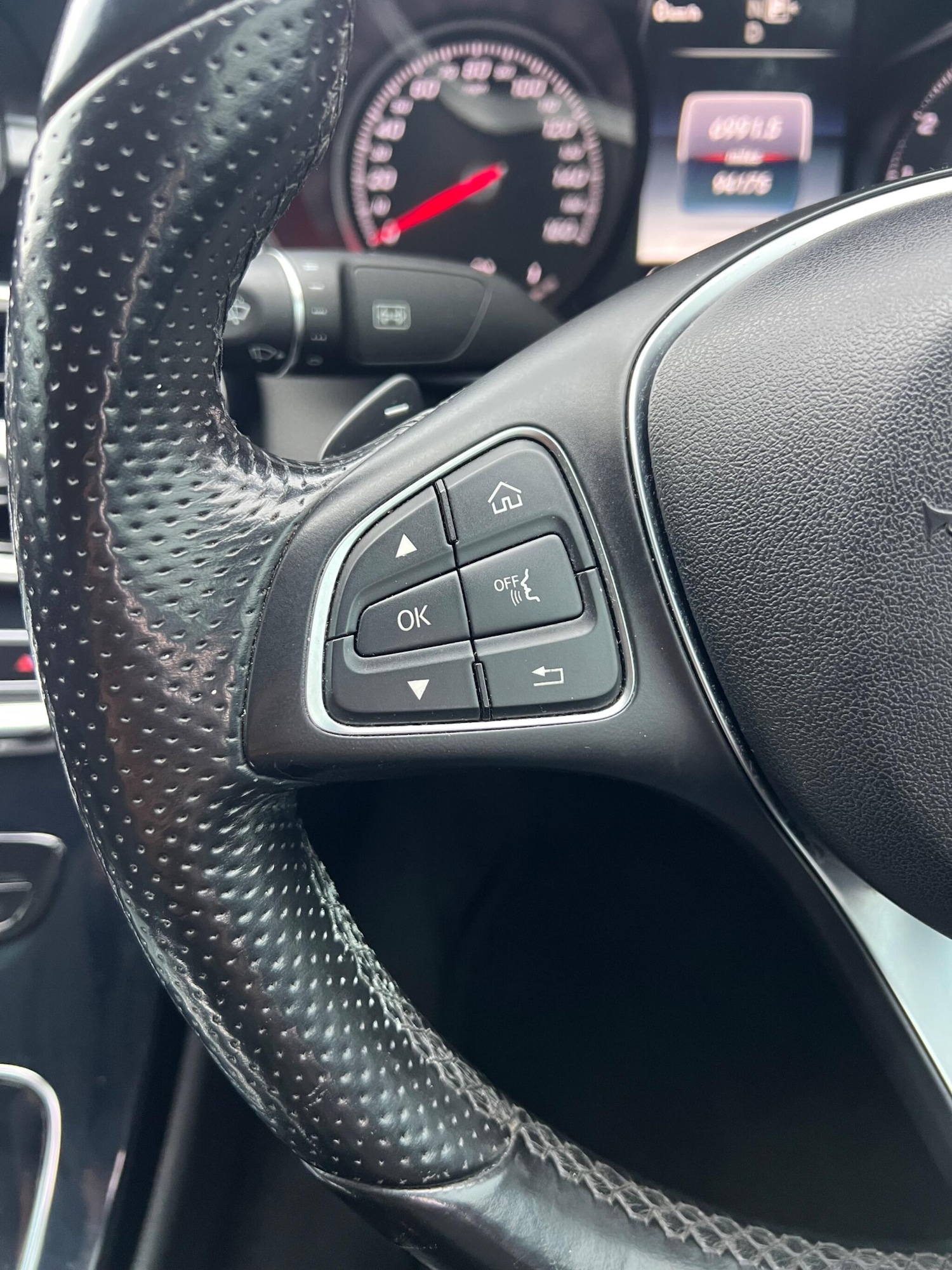 Used Mercedes-Benz C Class 2015 for sale - 77358568: Photo 21