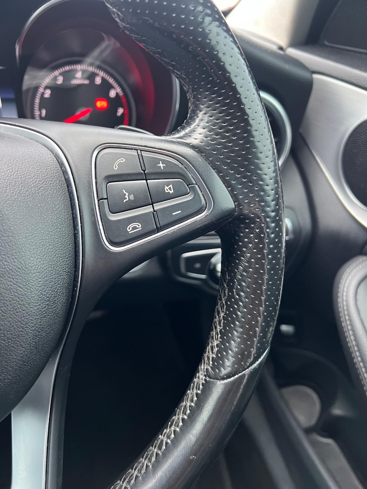 Used Mercedes-Benz C Class 2015 for sale - 77358568: Photo 22