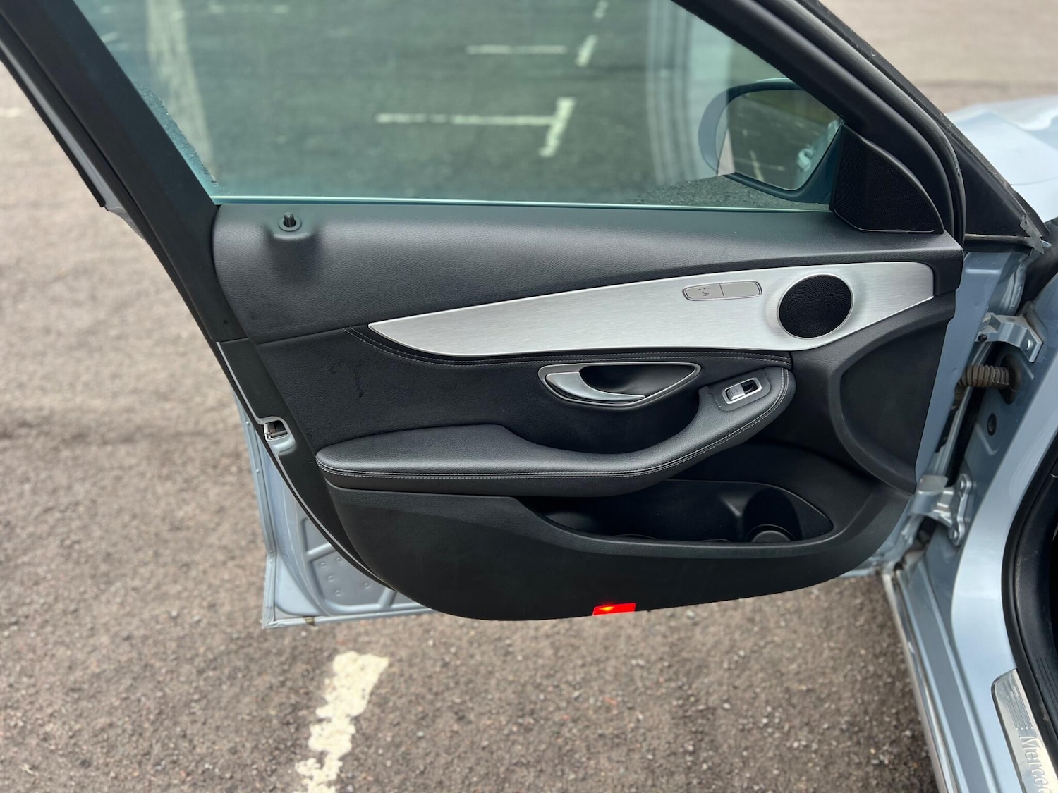 Used Mercedes-Benz C Class 2015 for sale - 77358568: Photo 28