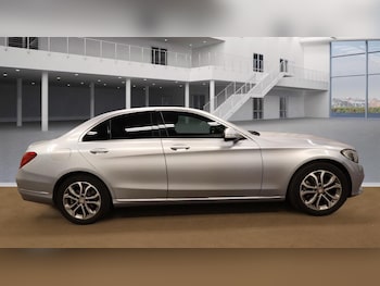 Used Mercedes-Benz C Class 2015 for sale - 77358568: Photo
