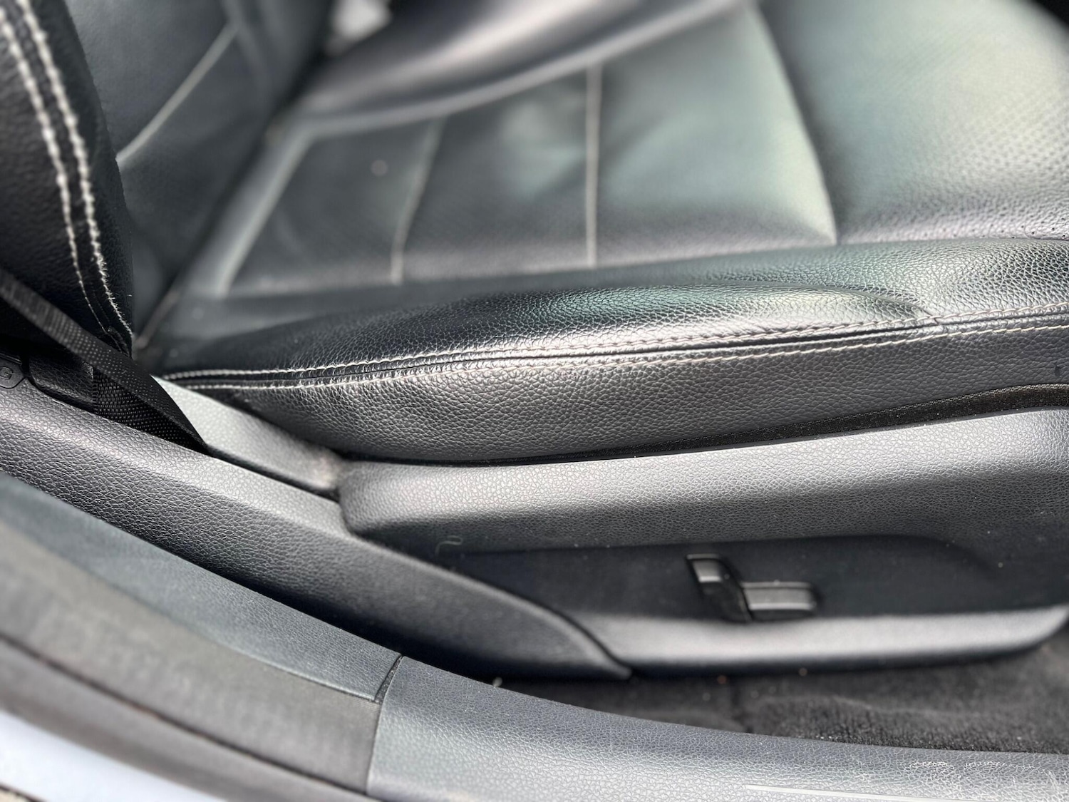 Used Mercedes-Benz C Class 2015 for sale - 77358568: Photo 43