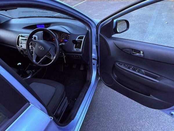 Used Hyundai i20 2014 for sale - 75677781: Photo 19