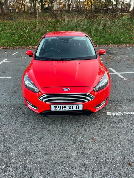 Used Ford Focus 2015 for sale - 76823398: Photo 2