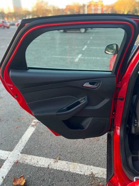 Used Ford Focus 2015 for sale - 76823398: Photo 28