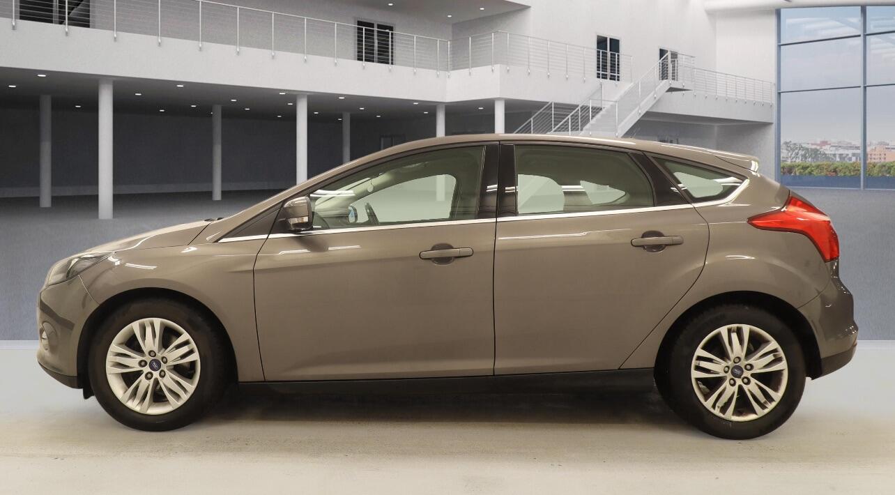 Used Ford Focus 2014 for sale - 77468825: Photo 4