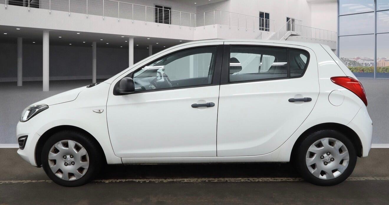 Used Hyundai i20 for sale - 77768680: Photo 5