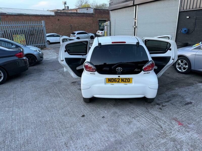 Used Toyota AYGO 2012 for sale - 78184451: Photo 10