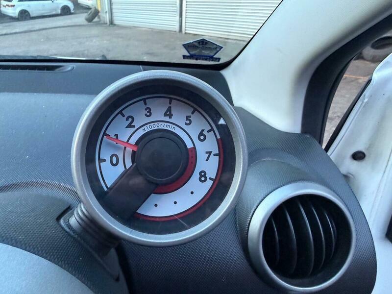 Used Toyota AYGO 2012 for sale - 78184451: Photo 27