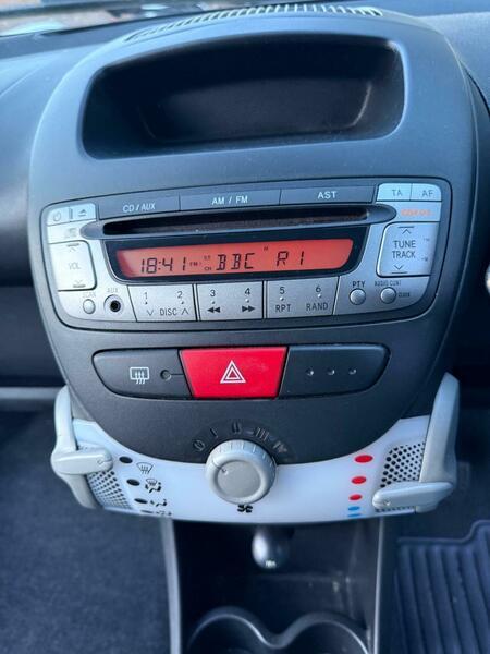 Used Toyota AYGO 2012 for sale - 78184451: Photo 39