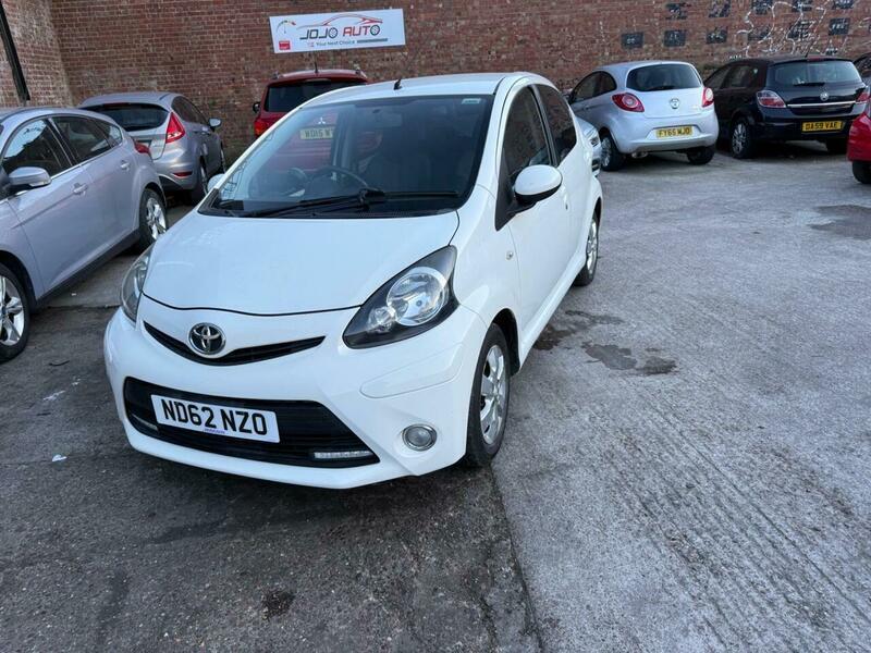 Used Toyota AYGO 2012 for sale - 78184451: Photo 4