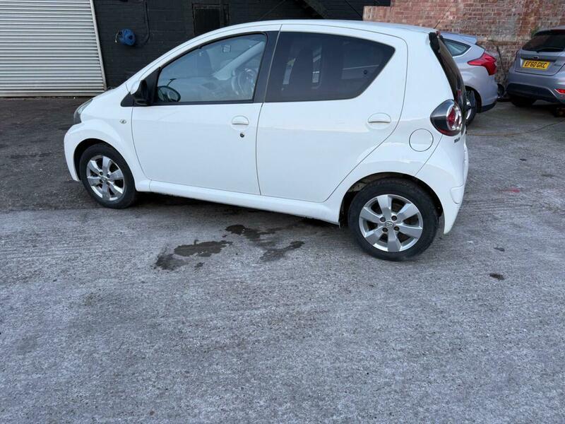 Used Toyota AYGO 2012 for sale - 78184451: Photo 9