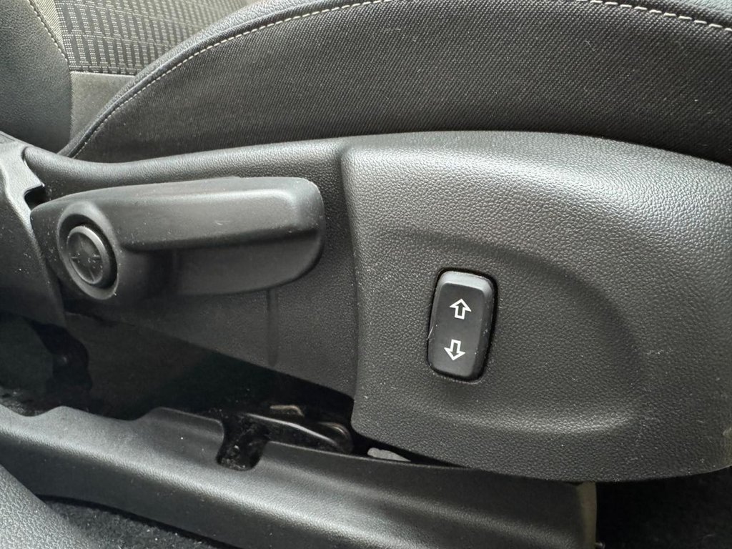 Used Vauxhall Astra 2021 for sale - 76417094: Photo 21