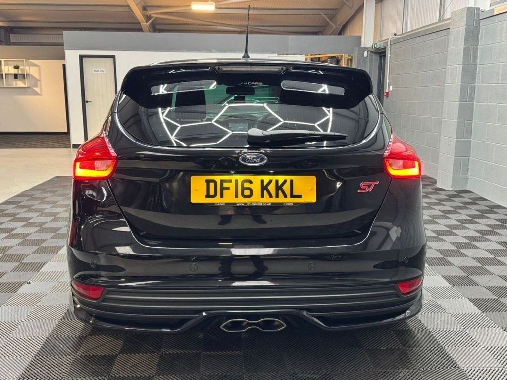 Used Ford Focus 2016 for sale - 76798098: Photo 12