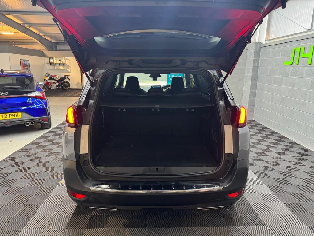 Used Peugeot 5008 2018 for sale - 76768403: Photo 16