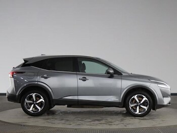 Used Nissan Qashqai 2023 for sale - 77920152: Photo