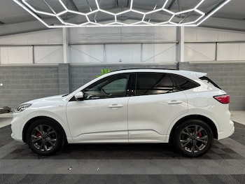 Used Ford Kuga 2022 for sale - 76048167: Photo 4