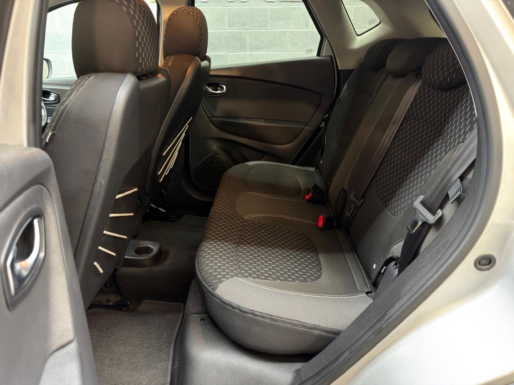 Used Renault Captur 2018 for sale - 77133057: Photo 16