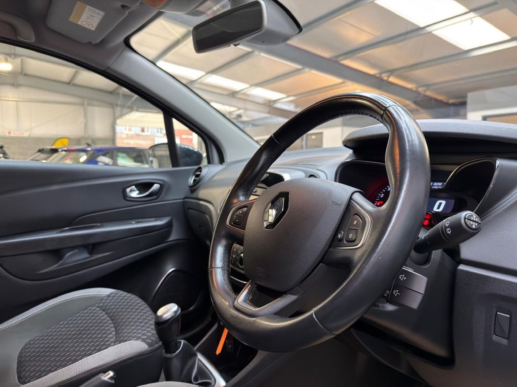 Used Renault Captur 2018 for sale - 77133057: Photo 20